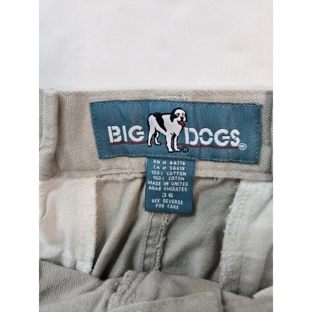 Vintage Big Dogs Chino Shorts Mens 36‎ Khaki Tan Pleated Cotton Canvas...